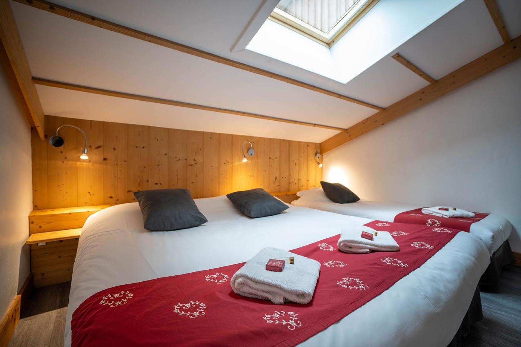 Village De Vacances Les Flocons Verts เลการ์รอซ-ดาราช ภายนอก รูปภาพ