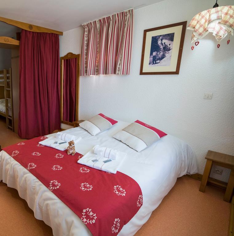 Village De Vacances Les Flocons Verts เลการ์รอซ-ดาราช ภายนอก รูปภาพ