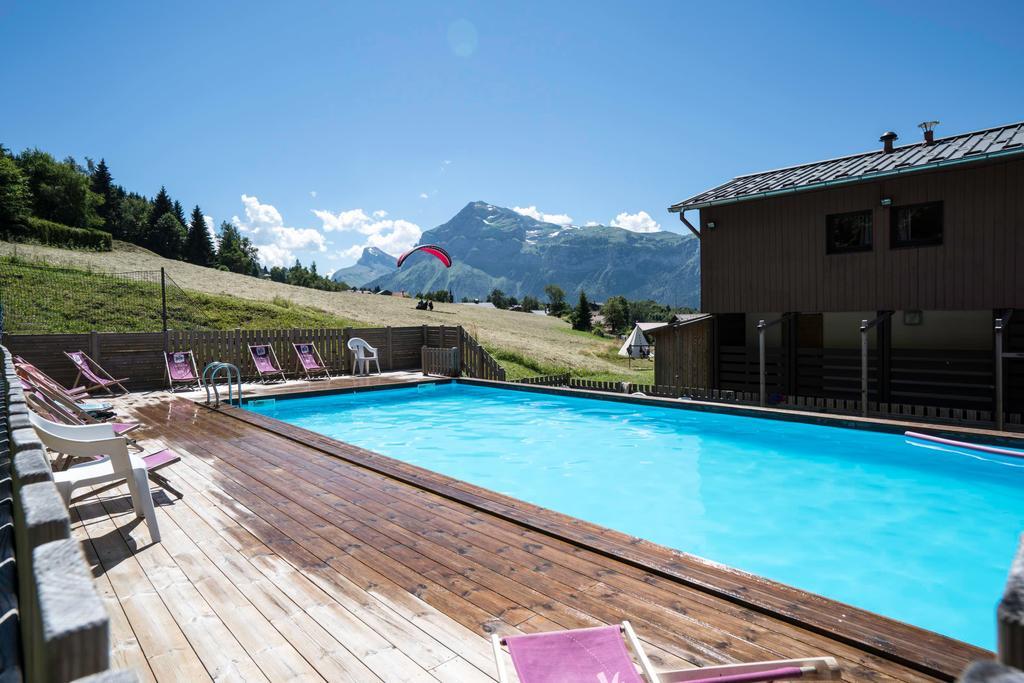 Village De Vacances Les Flocons Verts เลการ์รอซ-ดาราช ภายนอก รูปภาพ